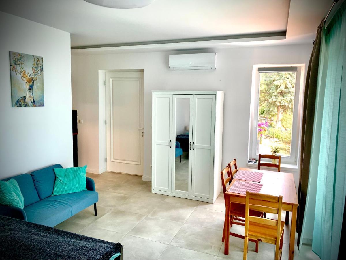 Old Hill Apartment Csopak